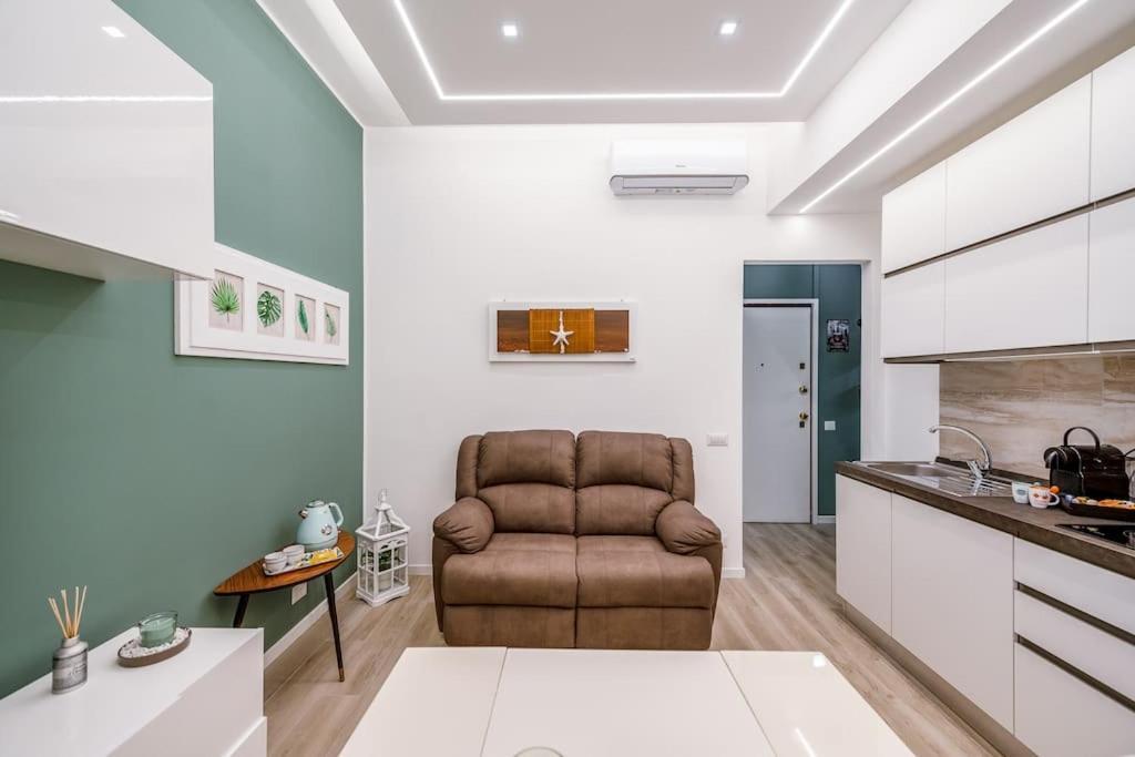 Linate Airport Elegant Suite,Tram 1 Minute Away Milan Bagian luar foto